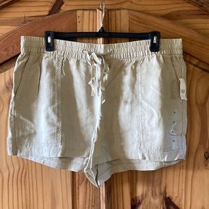 GAP Women's Tan Shorts